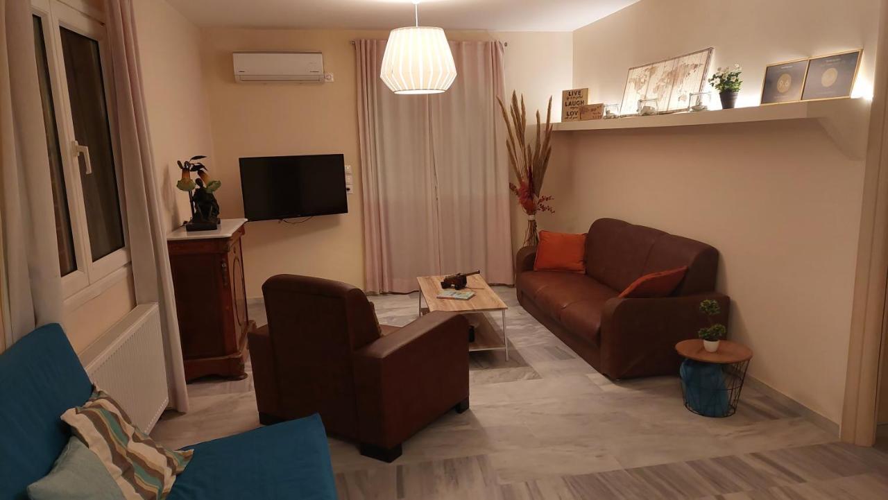 Krystal Apartment 雅典 外观 照片
